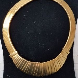 Gold tone choker